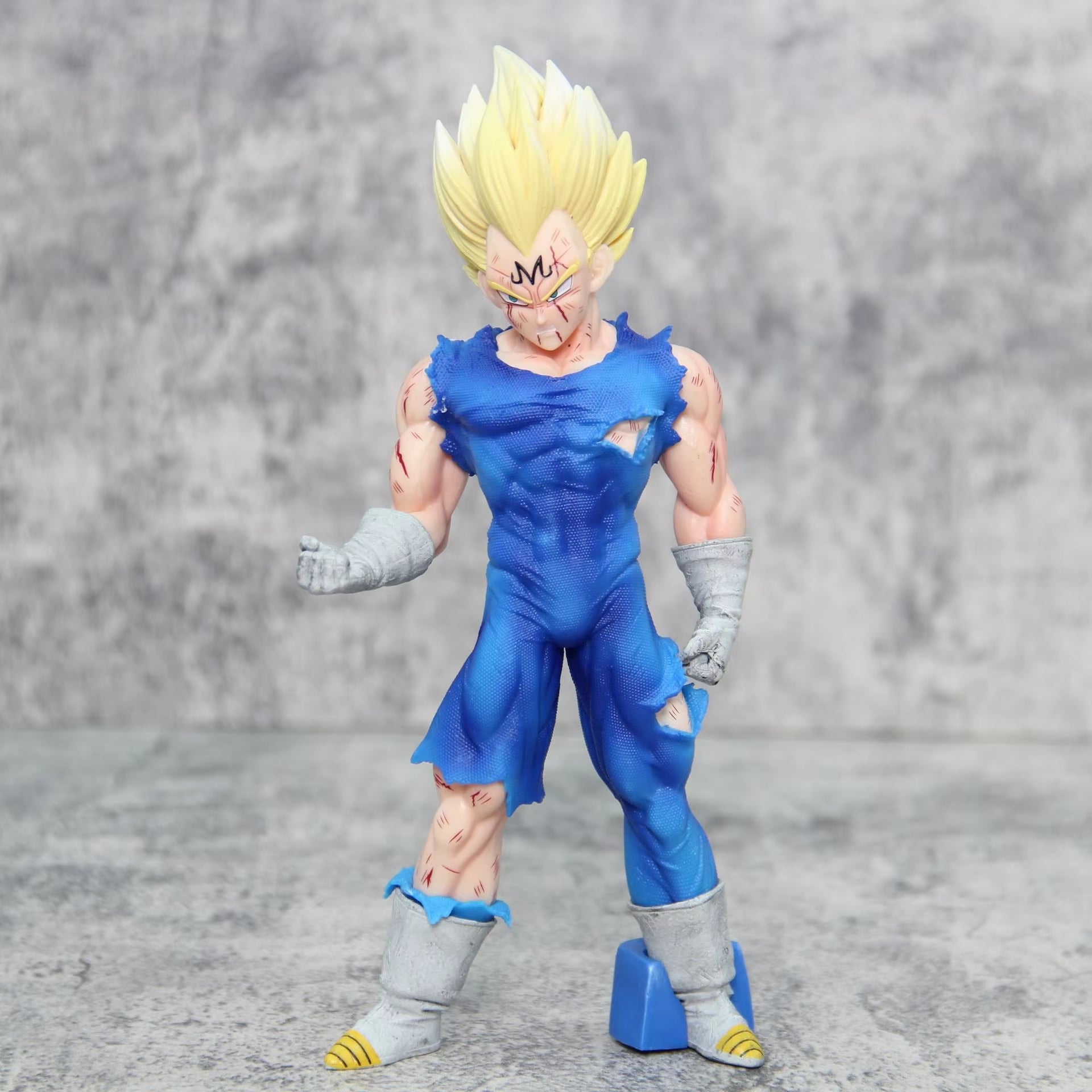 Super Saiyan Prince Vegeta Figure - Premium Anime Collectible with Magical Standing Posture