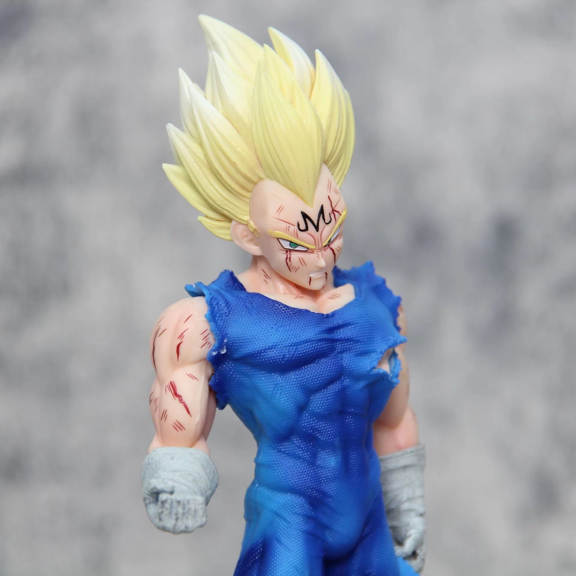 Super Saiyan Prince Vegeta Figure - Premium Anime Collectible with Magical Standing Posture