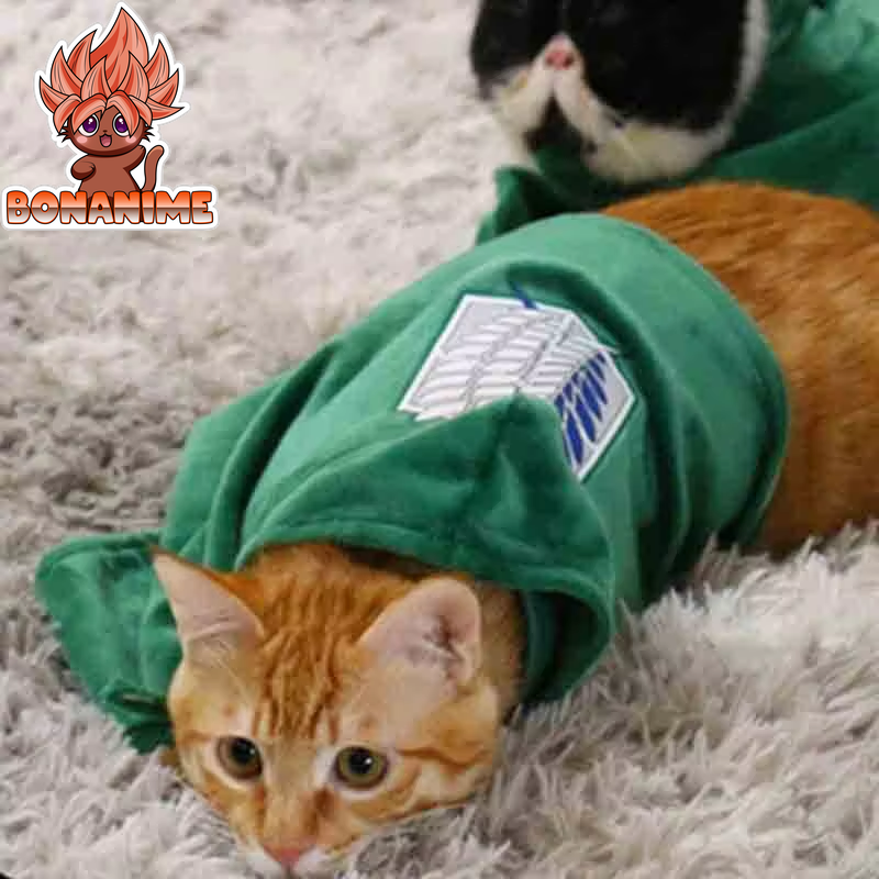 "Attack on Titan Survey Corps Cape for Pets - Cosplay Cloak for Cat Photography and Halloween Gift"